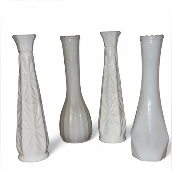 4- VINTAGE VASES - Picture 1 of 5